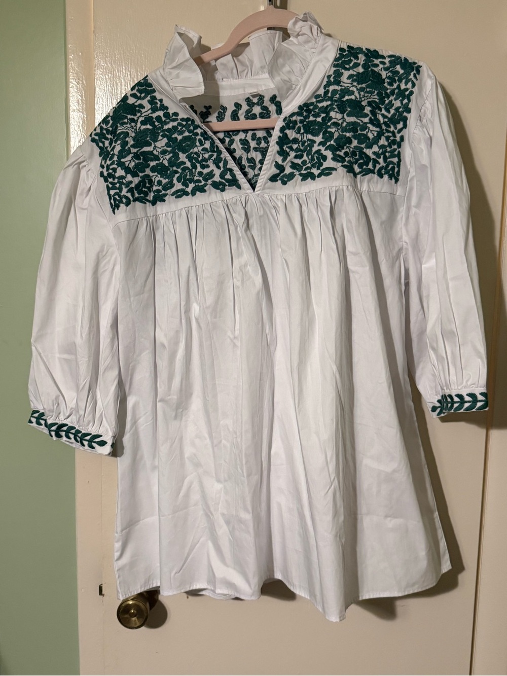 Spirit Dress White Peasant Blouse with Green Embroidered Yoke Sz 2X